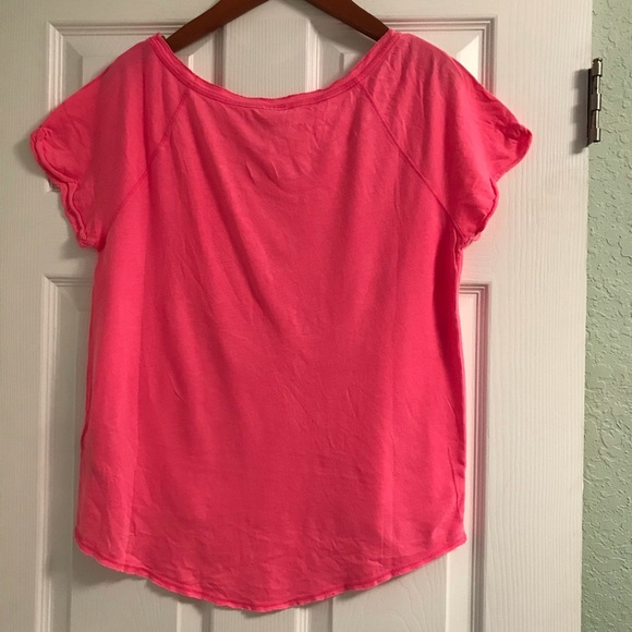 Hollister pink women’s tee shirt M new without tag - Picture 2 of 5